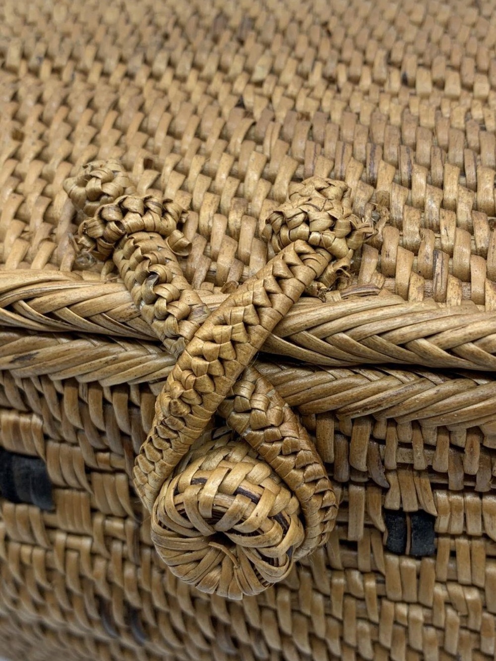 Vintage Rattan Woven Boho Handbag Brown Basket Purse Blue Batik Lining - Picture 4 of 8